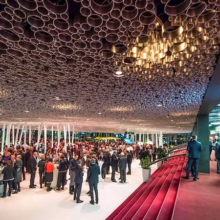 Hotell Swissotel Kursaal 4*