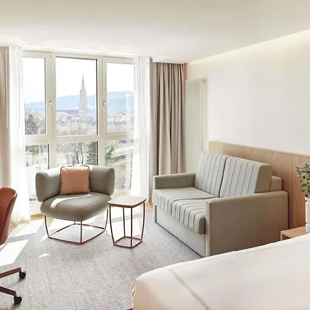 Szálloda Swissotel Kursaal