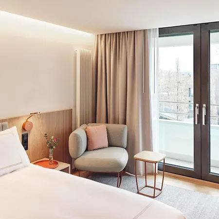 Готель Swissotel Kursaal Берн