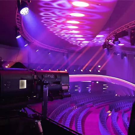 Готель Swissotel Kursaal 4*