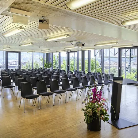 Готель Swissotel Kursaal Берн