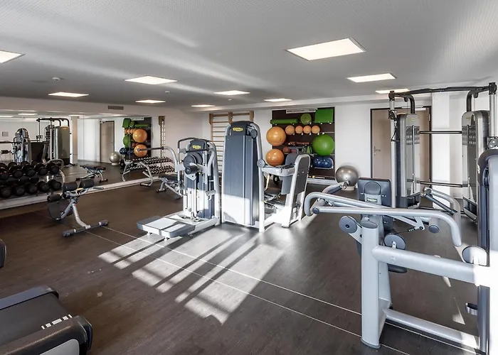 Szálloda Swissotel Kursaal 4*