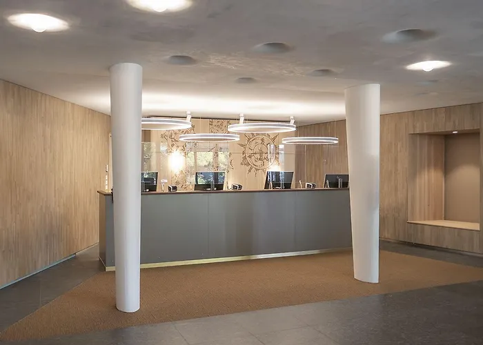 Szálloda Swissotel Kursaal 4*