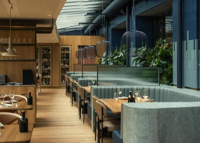 Hotel Swissotel Kursaal 4*